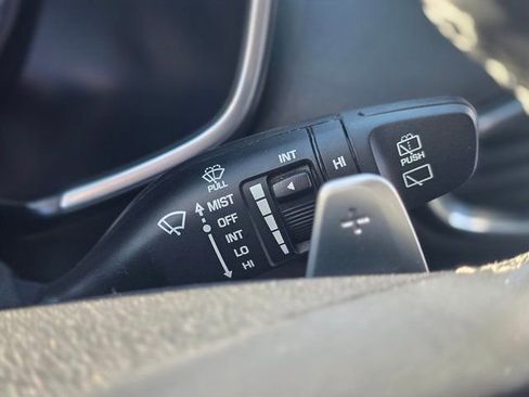 Used 2023 Hyundai Santa Fe SEL image 32