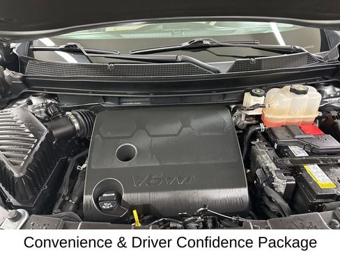 Certified 2023 Chevrolet Traverse LT image 19