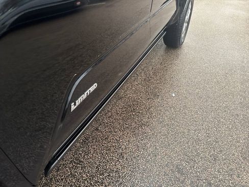 Used 2025 Toyota Tacoma Limited image 51