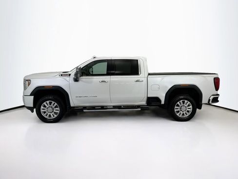 Used 2020 GMC Sierra 2500 Denali w/ Denali Ultimate Package AWD/4WD image 8