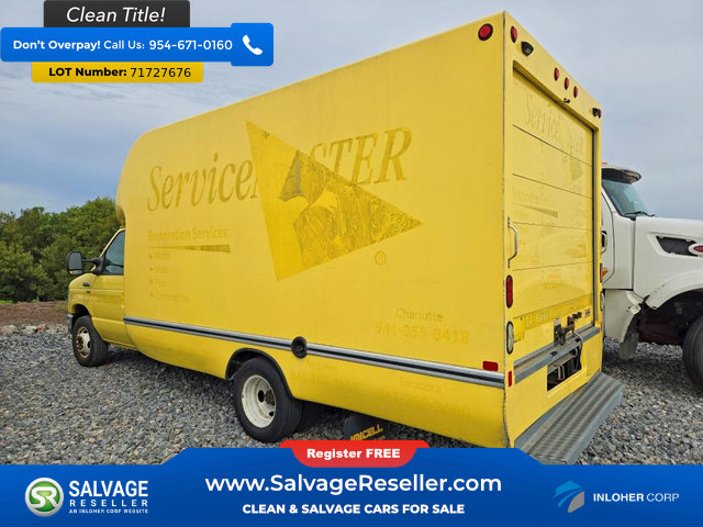 Used 2018 Ford E-350 and Econoline 350 Super Duty RWD image 3