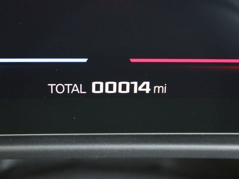 New 2027 BMW M4 xDrive Competition AWD/4WD image 4