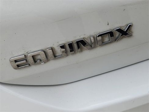 Certified 2021 Chevrolet Equinox LT image 32