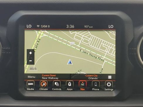 Used 2022 Jeep Wrangler Unlimited Sahara AWD/4WD image 23