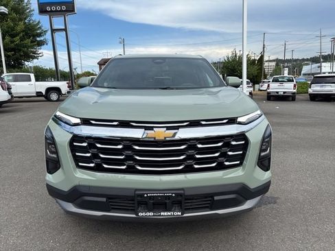 Used 2026 Chevrolet Equinox LT FWD image 8