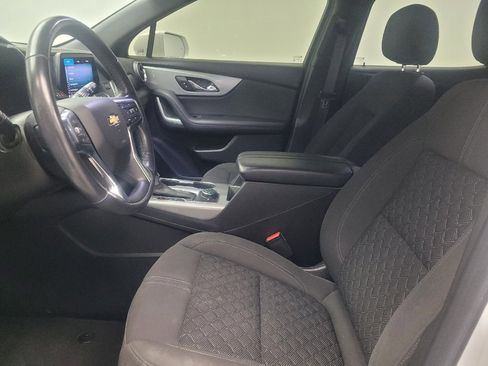 Used 2020 Chevrolet Blazer LT image 17
