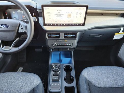 New 2025 Ford Maverick XLT w/ XLT Luxury Package image 14