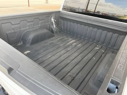 Used 2024 Chevrolet Silverado 1500 LTZ AWD/4WD image 10
