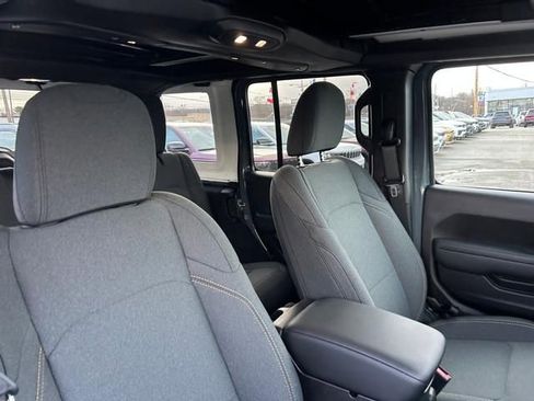 New 2025 Jeep Wrangler Unlimited Sport AWD/4WD image 32
