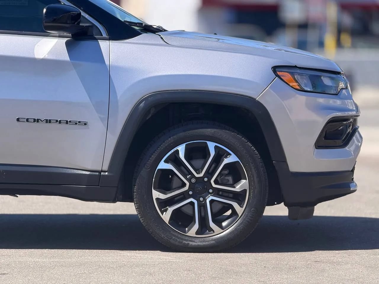 Used 2022 Jeep Compass Limited AWD/4WD image 22