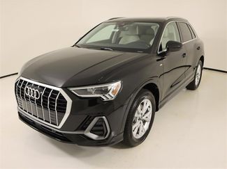 New 2025 Audi Q3 2.0T Premium image 1