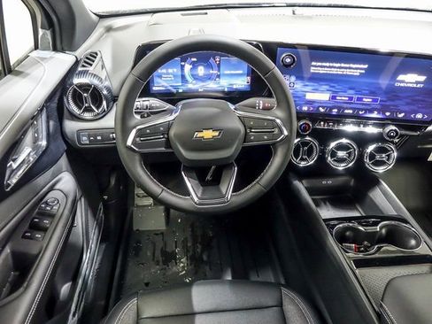 New 2026 Chevrolet Blazer EV LT image 13