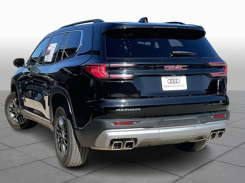 Used 2025 GMC Acadia Elevation image 10