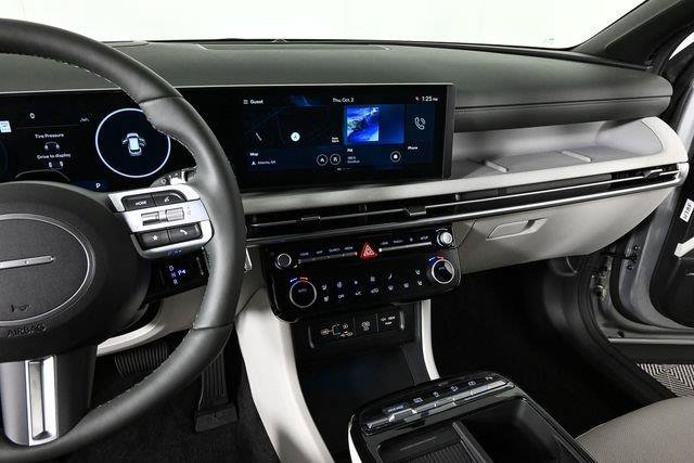 New 2026 Hyundai Tucson Limited FWD image 22