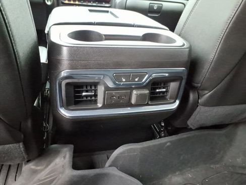 Used 2021 GMC Sierra 1500 SLT image 16