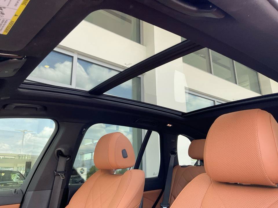 Used 2024 BMW X5 sDrive40i w/ Premium Package RWD image 21
