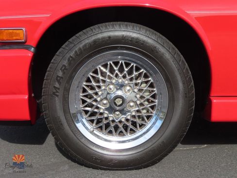 Used 1990 Jaguar XJS V12 Convertible image 17