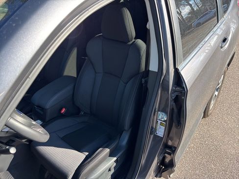 Certified 2024 Subaru Ascent Premium w/ Convenience Package image 2