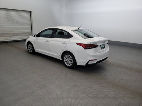 Used 2018 Hyundai Accent SE FWD image 3