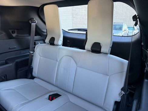 New 2025 Mitsubishi Outlander SEL AWD/4WD image 28
