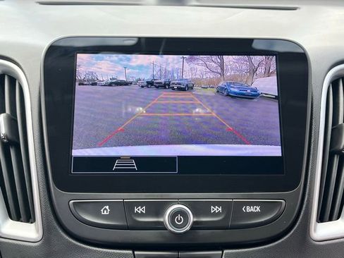 Used 2023 Chevrolet Malibu RS FWD image 29