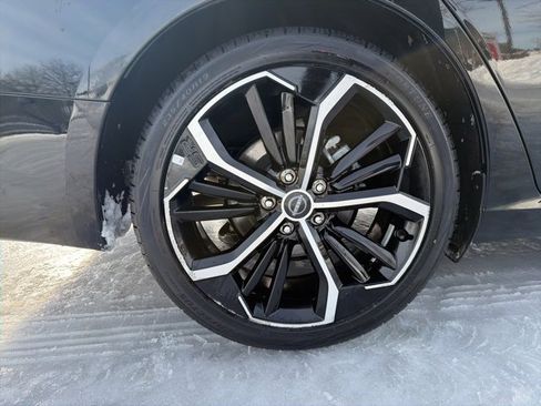 Used 2024 Nissan Altima 2.5 SR image 31