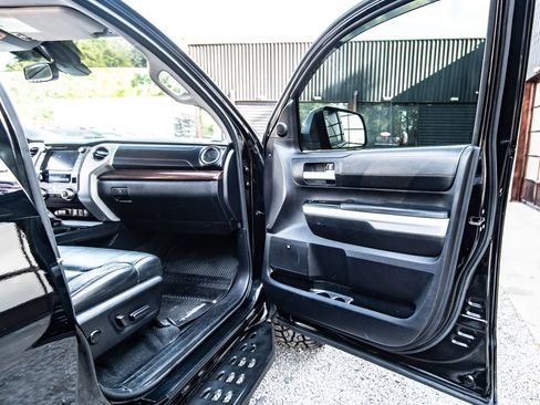 Used 2020 Toyota Tundra Limited w/ Limited Premium Package AWD/4WD image 35