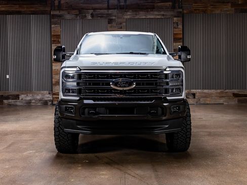 Used 2025 Ford F250 King Ranch AWD/4WD image 4