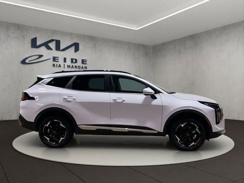 New 2026 Kia Sportage EX w/ EX Panorama Roof Package image 8