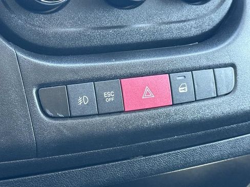 Used 2021 RAM ProMaster 3500 w/ Convenience Group FWD image 29