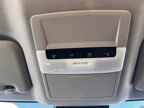 Used 2024 Nissan Sentra SV image 27