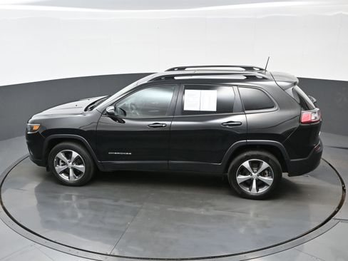 Used 2022 Jeep Cherokee Limited image 36