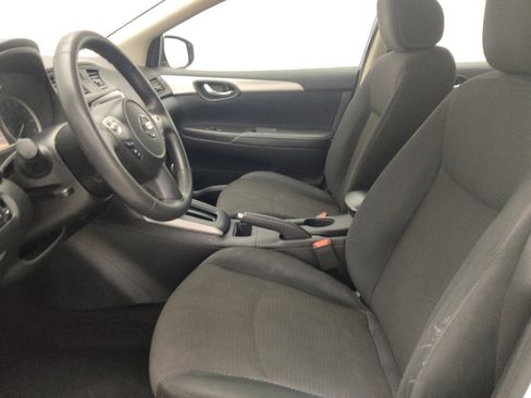 Used 2019 Nissan Sentra S FWD image 17