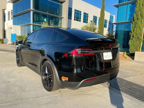 Used 2020 Tesla Model X Long Range image 6
