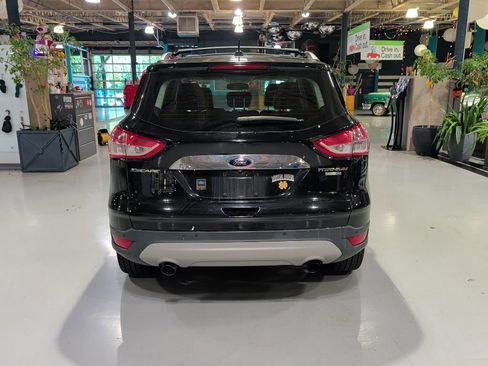 Used 2016 Ford Escape Titanium AWD/4WD image 10