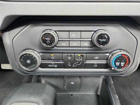 Used 2023 Ford Bronco 4-Door w/ Sasquatch Package image 30