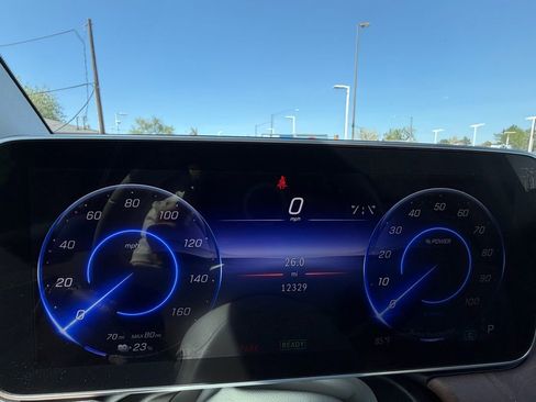 Used 2023 Mercedes-Benz EQE 500 4MATIC SUV image 30