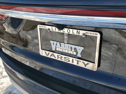 New 2026 Lincoln Corsair Reserve image 32