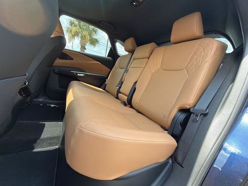 Used 2025 Lexus RX 350 Premium w/ Accessory Package (Z1) FWD image 13