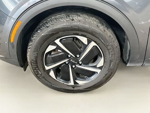 Used 2023 Kia Sportage LX AWD/4WD image 30