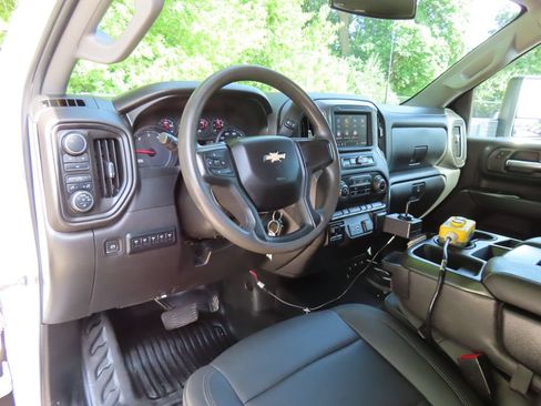 Used 2023 Chevrolet Silverado 3500 W/T w/ WT Convenience Package AWD/4WD image 20
