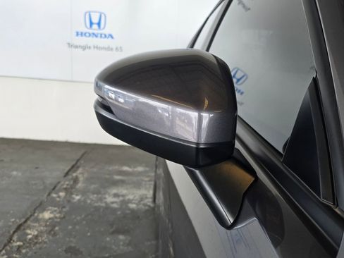 Used 2024 Honda HR-V LX image 41