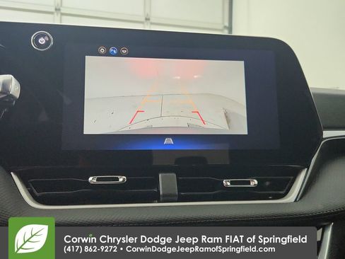 Used 2026 Chevrolet Equinox LT AWD/4WD image 25