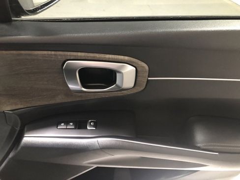 Certified 2023 Kia Sorento X-Line EX image 16