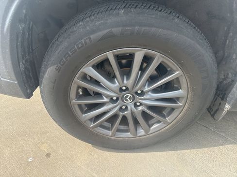 Used 2019 MAZDA CX-5 Touring image 5