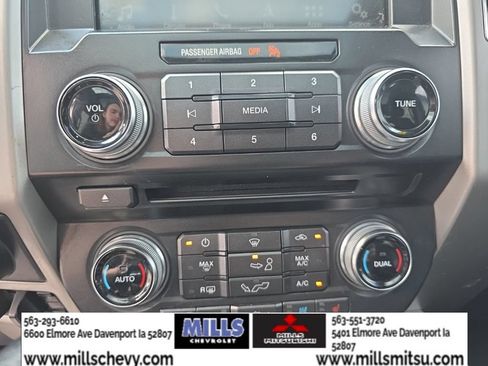 Used 2016 Ford F150 Lariat w/ Equipment Group 502A Luxury AWD/4WD image 15