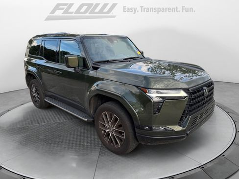 Used 2025 Lexus GX 550 w/ Accessory Package (Z1) AWD/4WD image 1