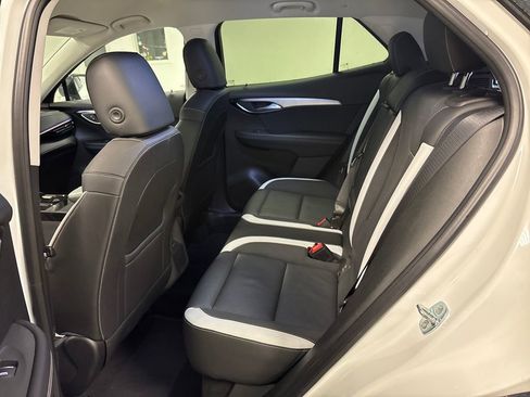 Used 2024 Buick Envision Sport Touring image 39