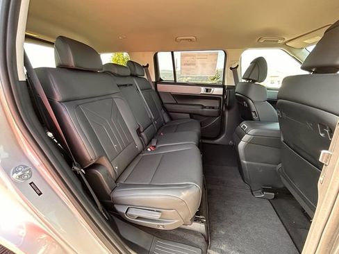 New 2026 Hyundai Santa Fe SEL image 32