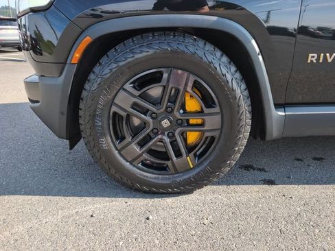 Used 2023 Rivian R1S Adventure Quad AWD/4WD image 33